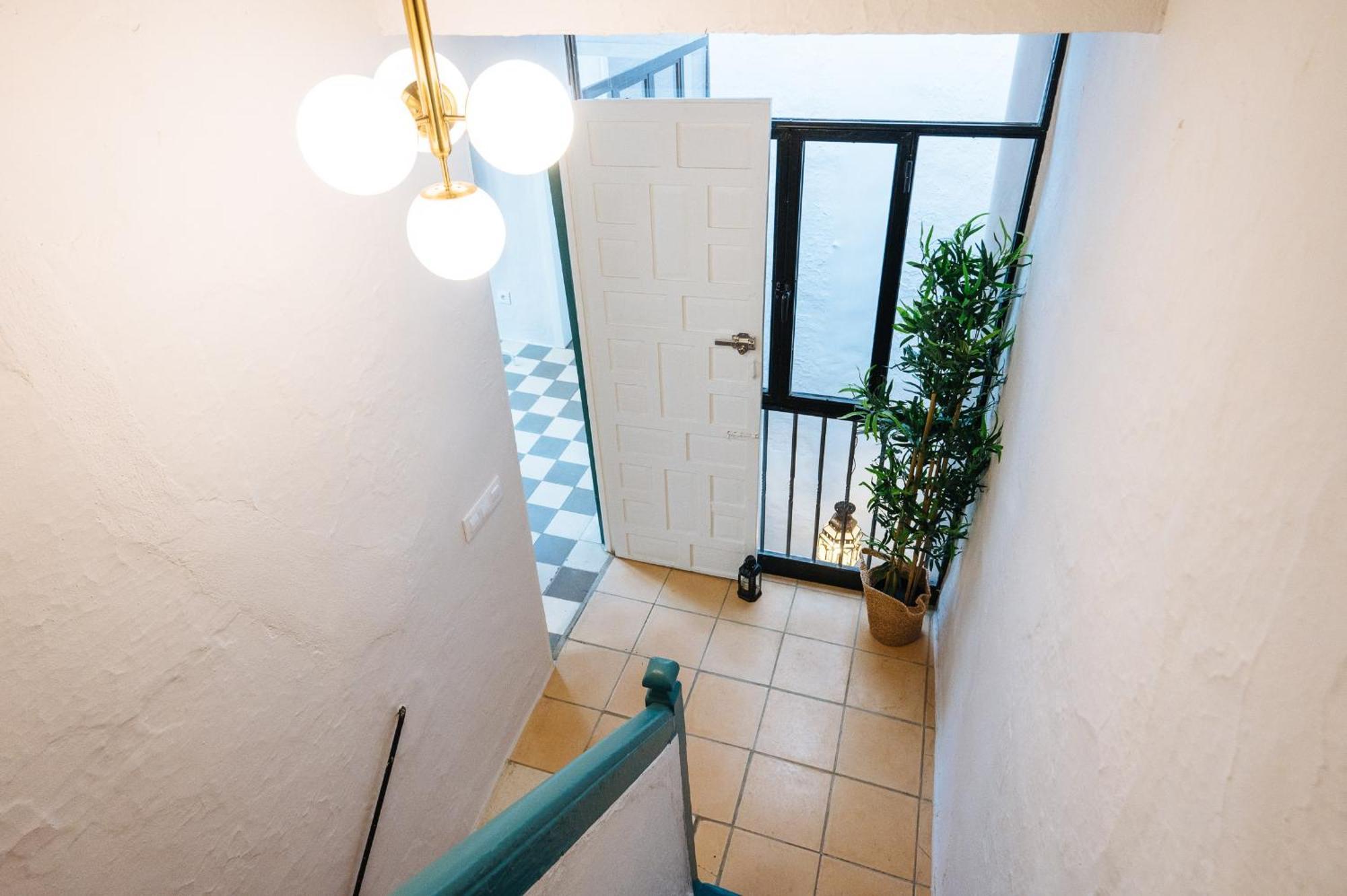 Holiday home Independent Beautiful House Center With Private Parking