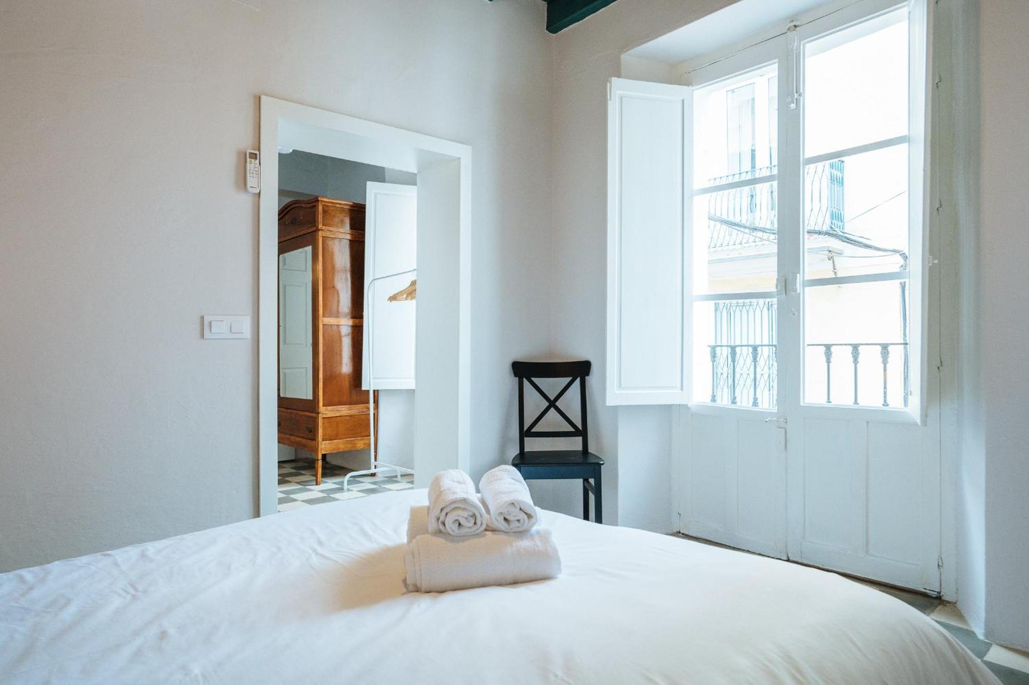 Independent Beautiful House Center With Private Parking Hébergement de vacances