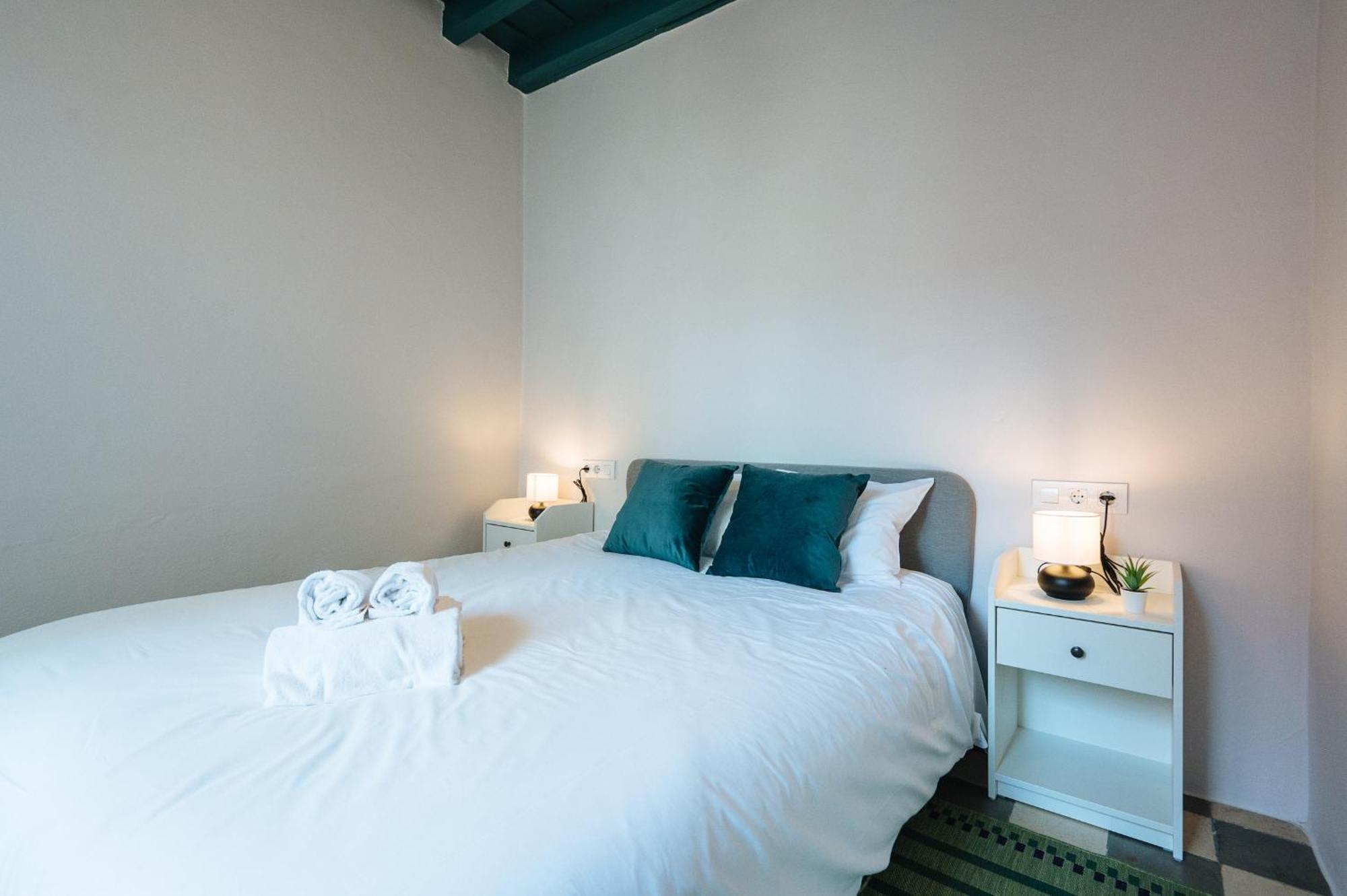 Independent Beautiful House Center With Private Parking Hébergement de vacances *