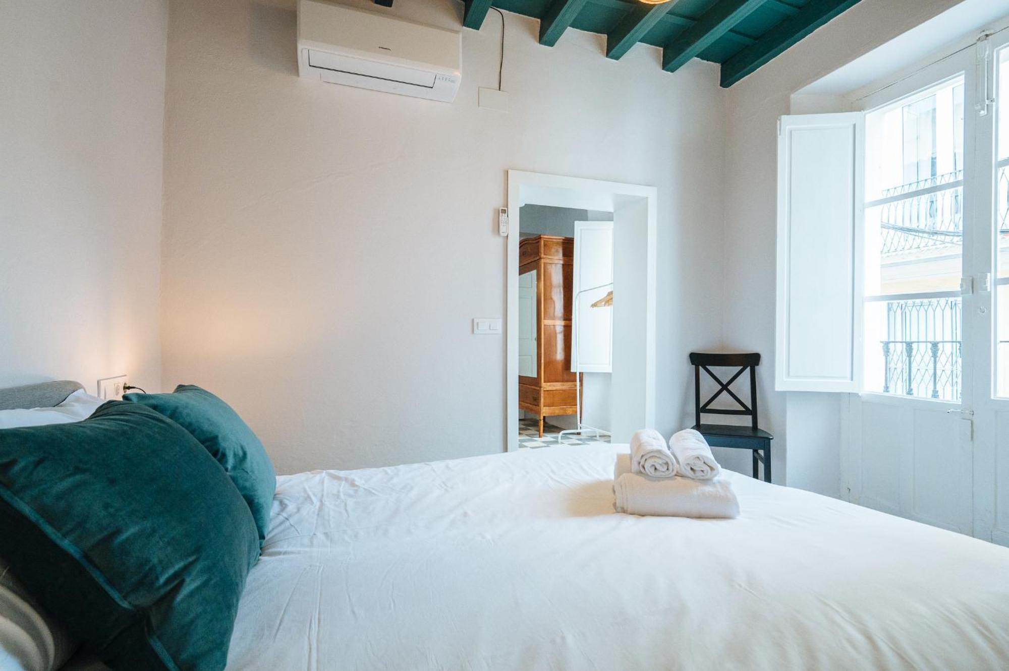 Independent Beautiful House Center With Private Parking Hébergement de vacances Séville