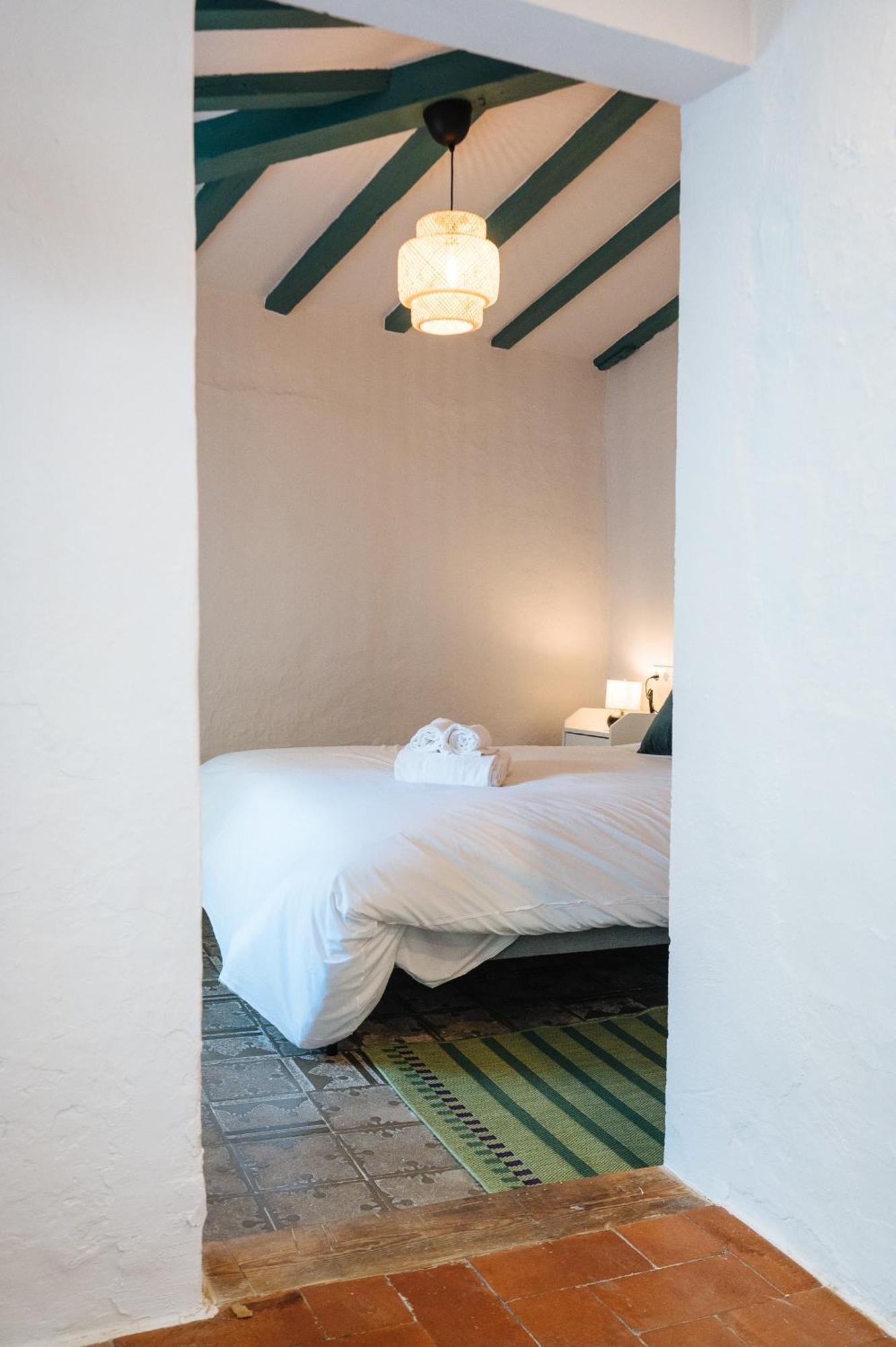 Hébergement de vacances Independent Beautiful House Center With Private Parking *